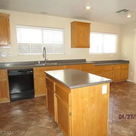 Image 5 - 7168 Neches Ave, Las Vegas, Nevada, 89179 - House for rent