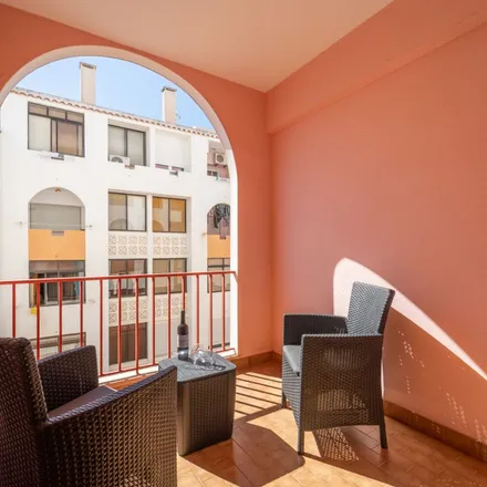 Image 5 - Rua Ary dos Santos, 8125-173 Quarteira, Portugal - Apartment for rent