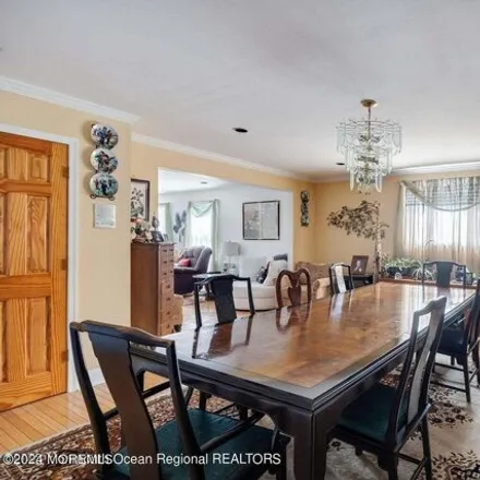 Image 6 - 844 Beach Haven West Boulevard, Mud City, Stafford Township, NJ 08050, USA - House for sale