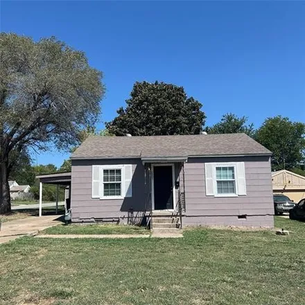 Buy this 2 bed house on 6905 East Newton Place in Tulsa, OK 74115