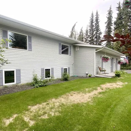 Image 3 - 2254 Flight Street, Fairbanks North Star, AK 99705, USA - House for sale