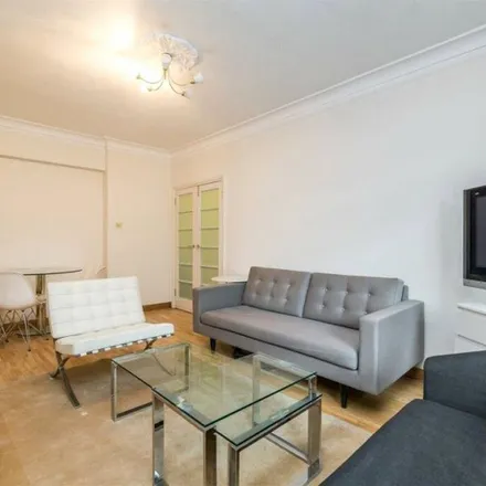 Rent this 1 bed apartment on Gloucester Place in London, NW1 5AL