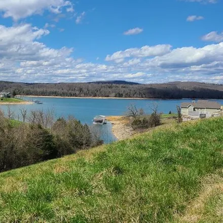 Image 2 - 1499 Russell Brothers Road, Union County, TN 37866, USA - House for sale