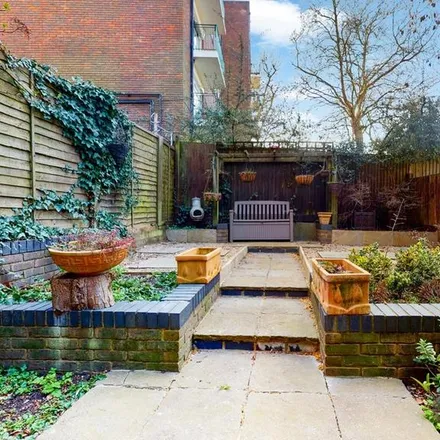 Image 9 - 32 Ridgeway Gardens, London, N6 5XR, United Kingdom - Duplex for rent