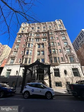 Buy this 2 bed condo on 1811 Chestnut Street in Philadelphia, PA 19103