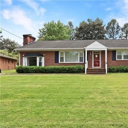 Buy this 3 bed house on 113 Caran Road in York County, VA 23185