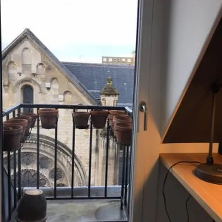 Rent this 1 bed apartment on 10 Rue Deguerry in 75011 Paris, France