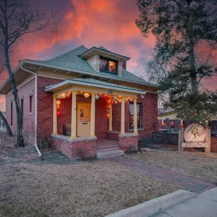 Buy this studio house on 218 Coffman St in Longmont, Colorado