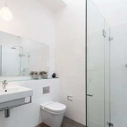 Image 9 - 6 Knowlman Avenue, Pymble NSW 2073, Australia - Apartment for rent