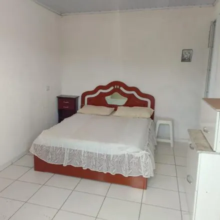 Buy this 5 bed house on Rua Minas Gerais in Balneário Gaivota, Itanhaem - SP