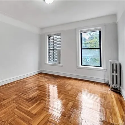 Buy this studio apartment on 335 East 209th Street in New York, NY 10467
