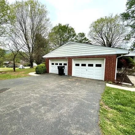 Image 8 - Cook Creek Road, Bonsack, Roanoke County, VA 25012, USA - House for rent