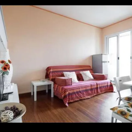 Image 5 - Via Malaga, 20143 Milan MI, Italy - Apartment for rent