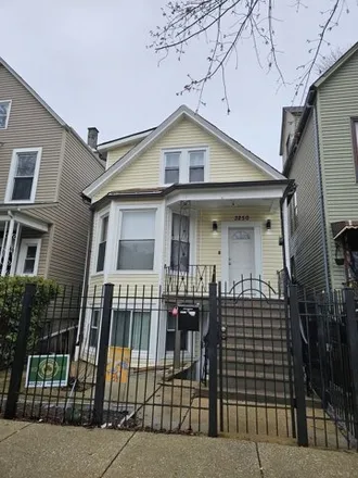 Rent this studio house on 3250 North Albany Avenue in Chicago, IL 60625