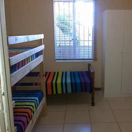 Image 5 - Grassy Park, WC, ZA - Apartment for rent
