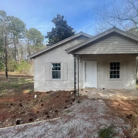 Rent this 2 bed house on 814 Henry Street in Wadesboro, NC 28170