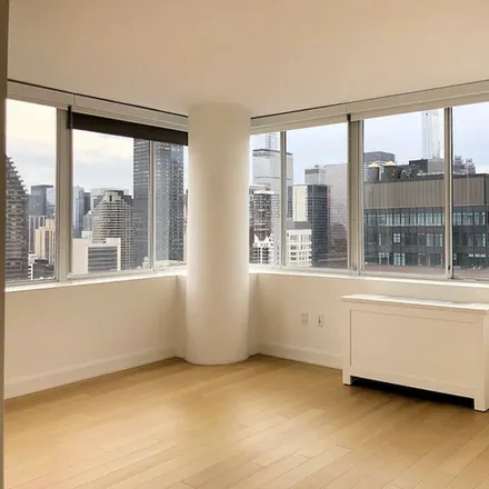 Image 4 - 400 E 54th St, Unit 2903 - Apartment for rent