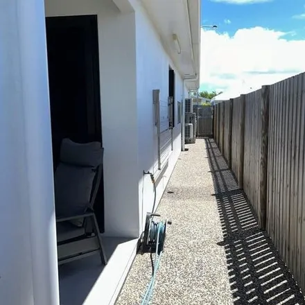 Rent this 3 bed apartment on Masthead Avenue in Burdell QLD 4818, Australia