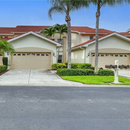 Buy this 2 bed condo on 15173 Royal Windsor Lane in Cypress Lake, FL 33919
