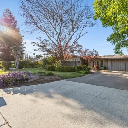 Image 4 - 1274 West Stuart Avenue, Fresno County, CA 93711, USA - House for sale