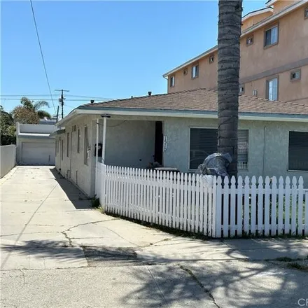 Image 1 - 1518 West 227th Street, Los Angeles, CA 90501, USA - House for sale
