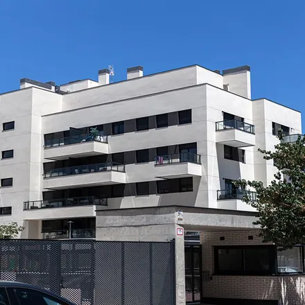 Rent this 2 bed apartment on Madrid in Calle de las Islas Caimán, 28806 Alcalá de Henares