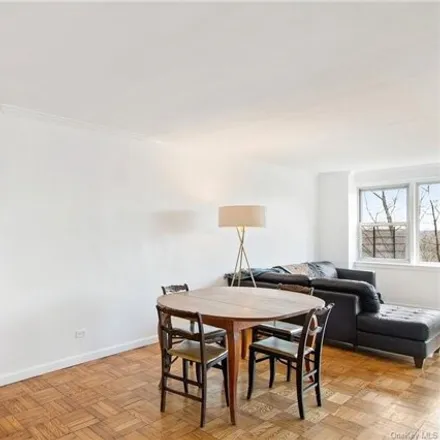 Image 8 - Briar Oaks, New York, NY 10471, USA - Apartment for sale