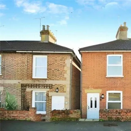 Buy this 2 bed house on 75 New Cross Road in Guildford, GU2 9NU