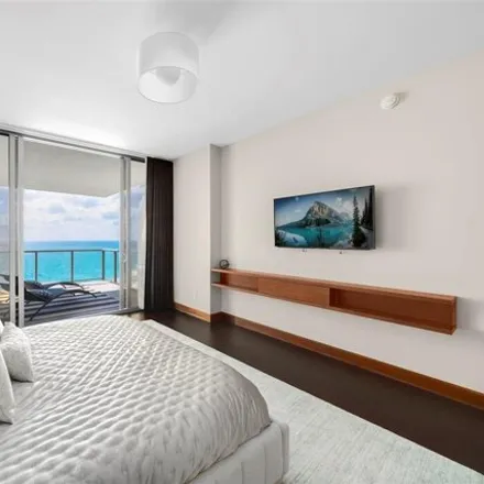 Image 7 - The St. Regis Bal Harbour Resort, 9703 Collins Avenue, Miami Beach, FL 33154, USA - Condo for rent