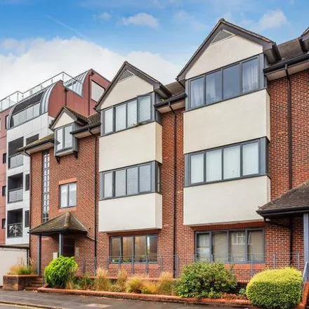Rent this 1 bed apartment on York House Dental Practice in Lavender Park Road, West Byfleet