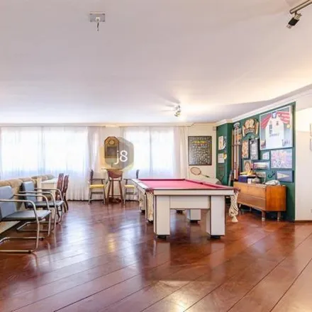 Buy this 4 bed apartment on Rua Buenos Aires 611 in Água Verde, Curitiba - PR