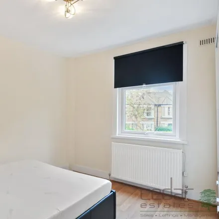 Image 5 - Broomsleigh Street, London, NW6 1QQ, United Kingdom - Townhouse for rent