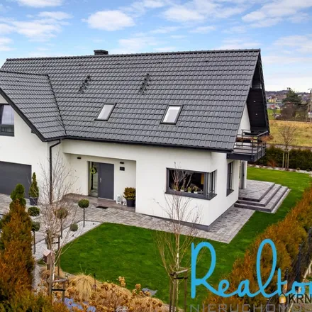 Buy this 6 bed house on ING Bank Śląski Oddział w Lędzinach in Hołdunowska 18b, 43-143 Lędziny