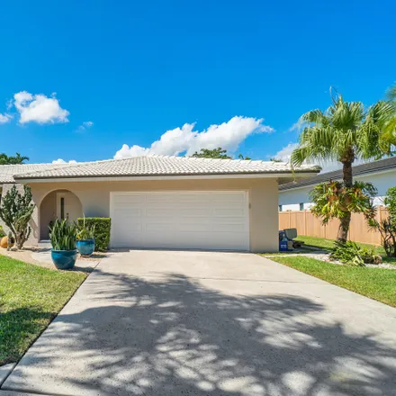 Rent this 4 bed house on 2201 Banyan Road in Boca Raton, FL 33432