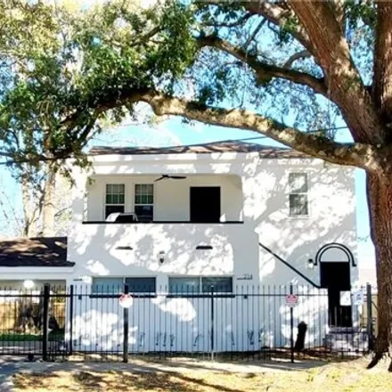 Rent this 2 bed house on 272 North 12th Street in Baton Rouge, LA 70802
