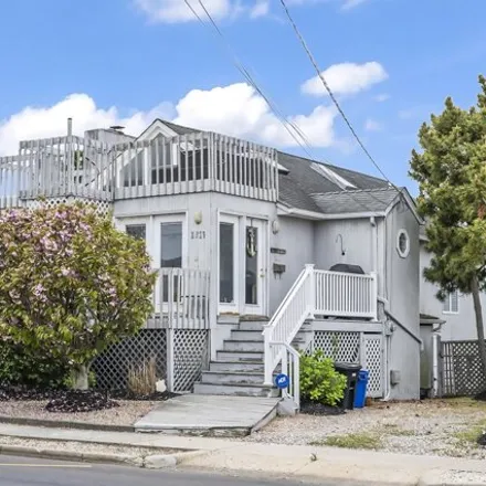 Buy this 4 bed house on 1363 Ocean Avenue in Point Pleasant Beach, NJ 08742
