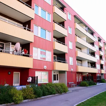 Rent this 3 bed apartment on Vinddraget 9 in 802 70 Gävle, Sweden