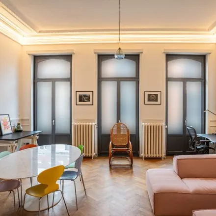 Rent this 1 bed apartment on Rue du Bailli - Baljuwstraat 50 in 1050 Ixelles - Elsene, Belgium