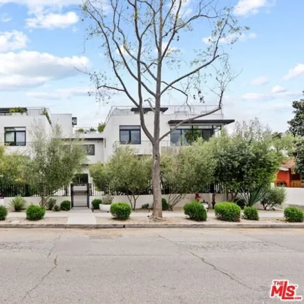 Image 1 - 815 Huntley Drive, West Hollywood, CA 90069, USA - House for sale