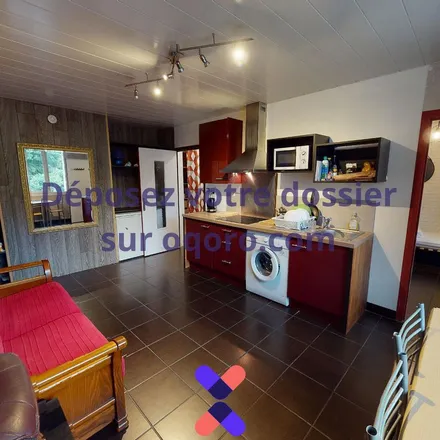 Rent this 3 bed apartment on 24 Avenue Pierre Semard in 38400 Saint-Martin-d'Hères, France
