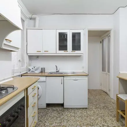 Image 6 - Madrid, Zenit Abeba, Calle Alcántara, 63, 28006 Madrid - Apartment for rent