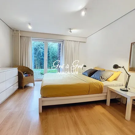 Rent this 2 bed apartment on Beekstraat - Rue du Ruisseau 133 in 1970 Wezembeek-Oppem, Belgium