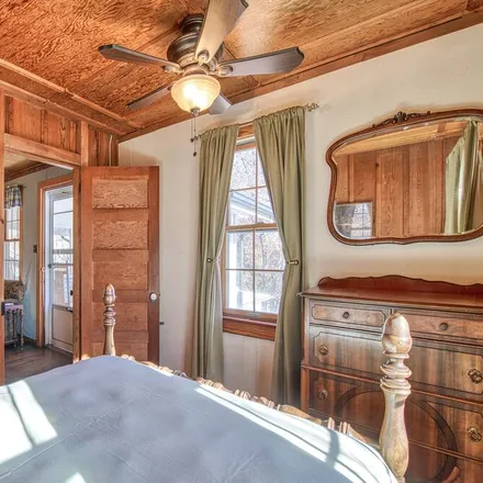 Rent this 3 bed apartment on Lake Junaluska in NC, 28745
