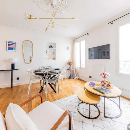 Image 5 - 26 Rue Véron, 75018 Paris, France - Apartment for rent