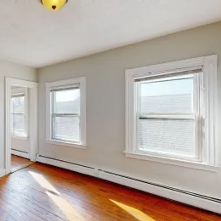 Buy this 9 bed apartment on 157 Cedar Hill Avenue in East Rock, New Haven