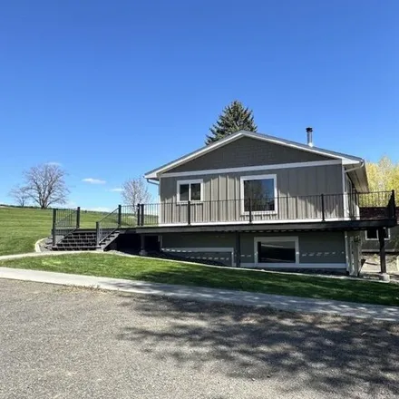 Buy this 5 bed house on 153 Fowler Street in Diamond, Whitman County