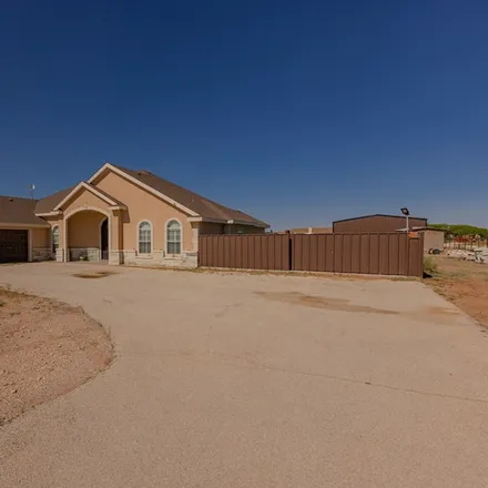 Image 2 - 147 Blue Drive, Odessa, TX 79762, USA - House for sale