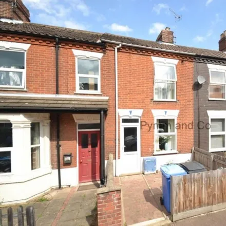 Rent this 2 bed townhouse on Northcote Road in Norwich, NR3 4QF