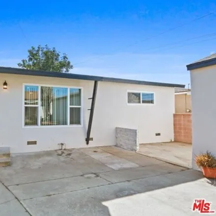 Rent this 2 bed house on 3434 West 109th Street in Inglewood, CA 90303
