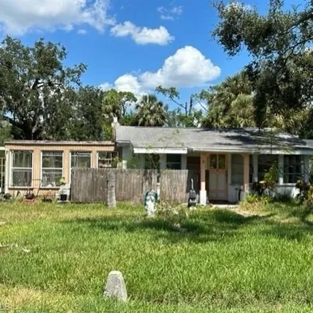 Buy this 3 bed house on 23030 Central Avenue in Charlotte Harbor, Charlotte County